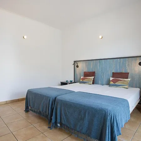 Casa Dos Avos Estudio 1 Luz