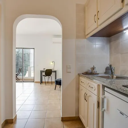 Casa Dos Avos Estudio 1 아파트 Senhora da Luz